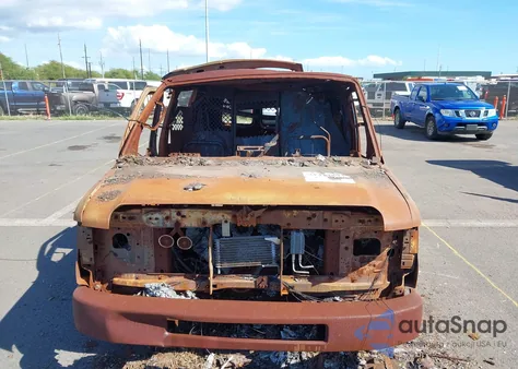 2011 Ford E-350 Super Duty Commercial из США, поврежденный, VIN 1FTSE3EL5BDA66554